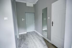 Fotografia z galérie ubytovania Żółty Apartament DE LUX dla 2 osób Chorzów Katowice v destinácii Chorzów