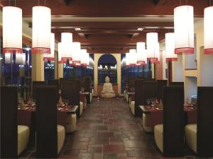 Reštaurácia alebo iné gastronomické zariadenie v ubytovaní Atrium Prestige Thalasso Spa Resort & Villas