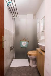 Gallery image of Miraks HaRav Kuk in Tel Aviv