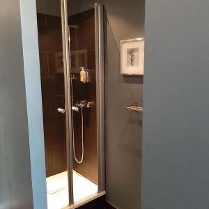 Ett badrum på ArtHotel Connection