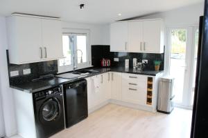 Foto da galeria de Spacious well equipped Chalet Bungalow close to Nairn, em Auldearn