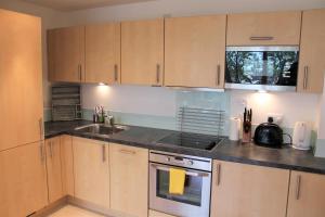 Work Rest and Stay at Gunwharf Quays
