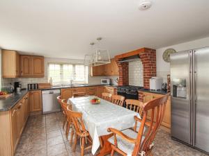 Gallery image of Forge Cottage in West Lulworth