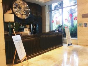 Vstupní hala nebo recepce v ubytování Ramada Plaza Qiandeng Kunshan