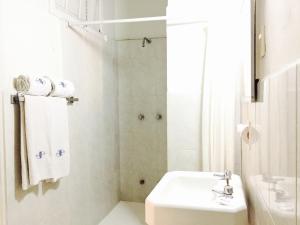 Phòng tắm tại Hotel Isabel