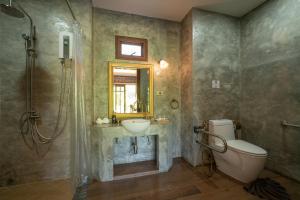 Koupelna v ubytování Kasayapi Hotel