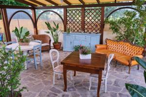 Posedenie v ubytovaní OlioeAlloro B&B