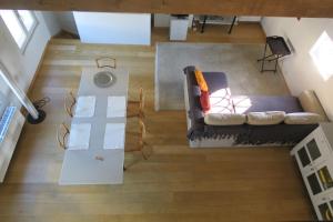 Postel nebo postele na pokoji v ubytování B&B / Studio De Druivelaar in hartje Kluisbergen (Berchem)