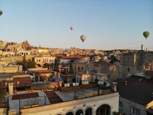 Nespecifikovaný výhled na destinaci Göreme nebo výhled na město při pohledu z bed and breakfast
