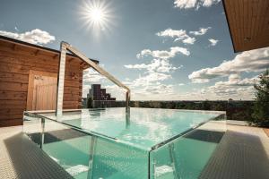 Bazen u ili blizu objekta VALO Hotel & Work Helsinki