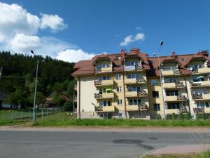 Budova, v ktorej sa apartmán nachádza
