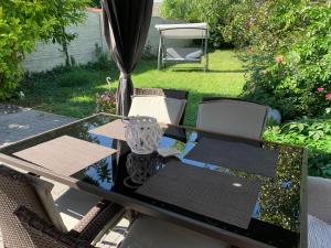Vonkajšia záhrada v ubytovaní Alia house with garden in Piešťany