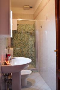 A bathroom at Venice Lion Residence - Vespucci