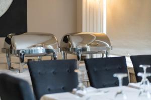 Posezení v ubytování Achillion Hotel