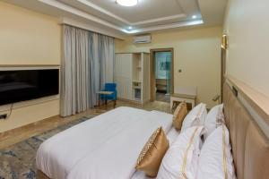 WuseにあるHeraのギャラリーの写真 +30枚の写真