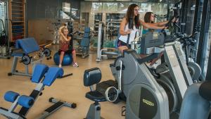 Fitness centrum a/nebo fitness zařízení v ubytování Kaunas