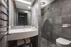 Koupelna v ubytování Zoltners Hotel