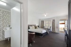 Comfort Inn Flinders on Main客房内的一张或多张床位