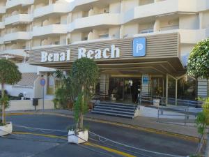 The building in which Az apartmant is located