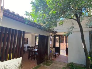 O edifício em que a pousada se localiza