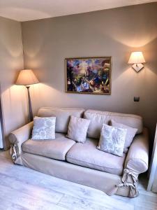 Gallery image of LA SUITE ENCHANTÉE Disneyland Paris in Serris