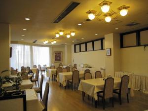 Restaurace v ubytování Shingu UI Hotel