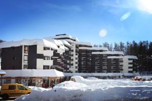 Studio 3 personnes idéalement situé, au pied des pistes et proche commerces iarna