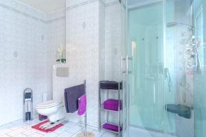 Bagno di Ferienwohnung Agerblick 3 Zimmer mit Küche, 83m2