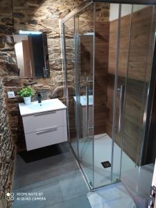 A bathroom at Albergue Atrio