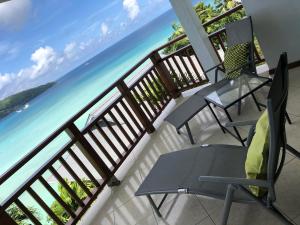 
Ein Balkon oder eine Terrasse in der Unterkunft Sailfish Beach Villas
