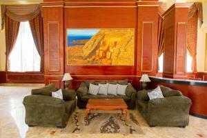 Gallery image of Grand Pyramids Hotel in Cairo