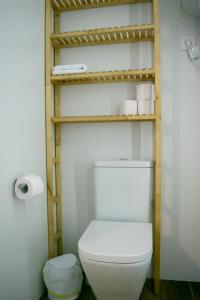 Un baño de Alojamientos Teatro