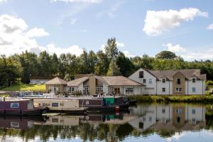 Gallery image of The Boat House in Kilsyth