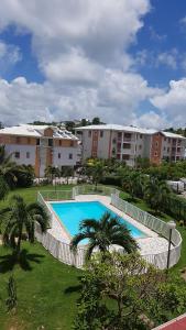 Bassein majutusasutuses STUDIO ACACIA 3 ILETS PIEDS DANS L EAU et PISCINE või selle lähedal