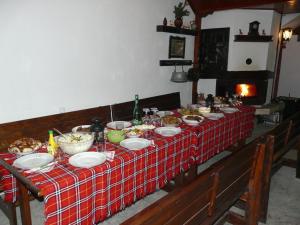 Gallery image of Staroto Shkolo House - rooms for guests in Sŭbotkovtsi