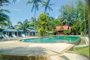 Bazén v ubytování Salatan Resort nebo v jeho okolí