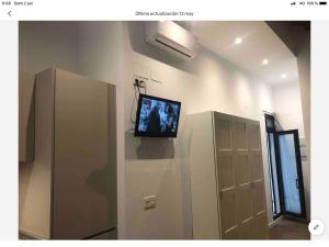 TV/trung tâm giải trí tại Fantástico Loft en centro ciudad planta baja