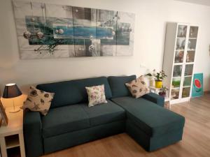 Ein Sitzbereich in der Unterkunft Lagunillas Voyager Apartment BY NAMASTE ELITE