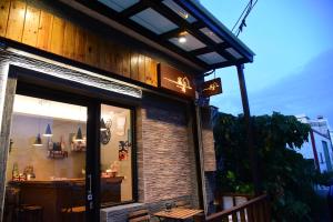 Ban công/sân hiên tại Living House