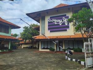 Bangunan di mana terletaknya hotel