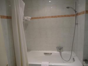 Koupelna v ubytování Résidence-Hotel Le Quinze Grand Place Brussels