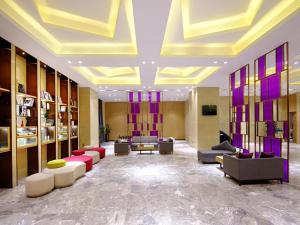 Majoituspaikan Lavande Hotel (Harbin Ice and Snow World University of Commerce Branch) aula tai vastaanotto