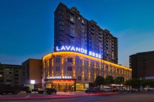 Imagen de la galería de Lavande Hotel (Nanchang Liantang Xiaolan Industrial Park Branch), en Nanchang