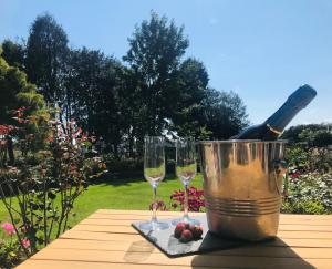 Drinks at Stone House Hotel &lsquo;A Bespoke Hotel&rsquo; 