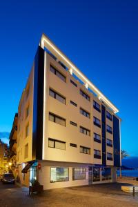 Gallery image of Don Cesar Boutique Apartments in Benidorm