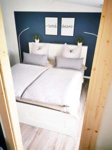 Postel nebo postele na pokoji v ubytování Ferienwohnung Sophia