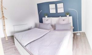 Postel nebo postele na pokoji v ubytování Ferienwohnung Sophia