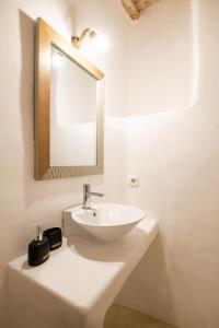 A bathroom at Natural Stone Villas