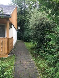 Vonkajšia záhrada v ubytovaní Katarina's cozy bungalov