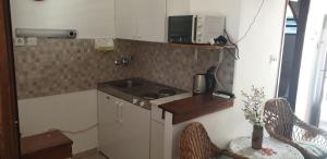 Kuchyň nebo kuchyňský kout v ubytování B&B Pansion Jure Matijević + 37 fotografií